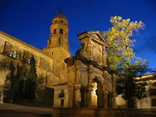 Vivienda Turistica Rural Plaza Guest House Torreperogil Spain