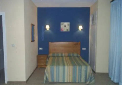 Vivienda Turistica Rural Plaza Guest House Torreperogil Country house
